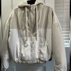 ALO Yoga Cream Sherpa Jacket